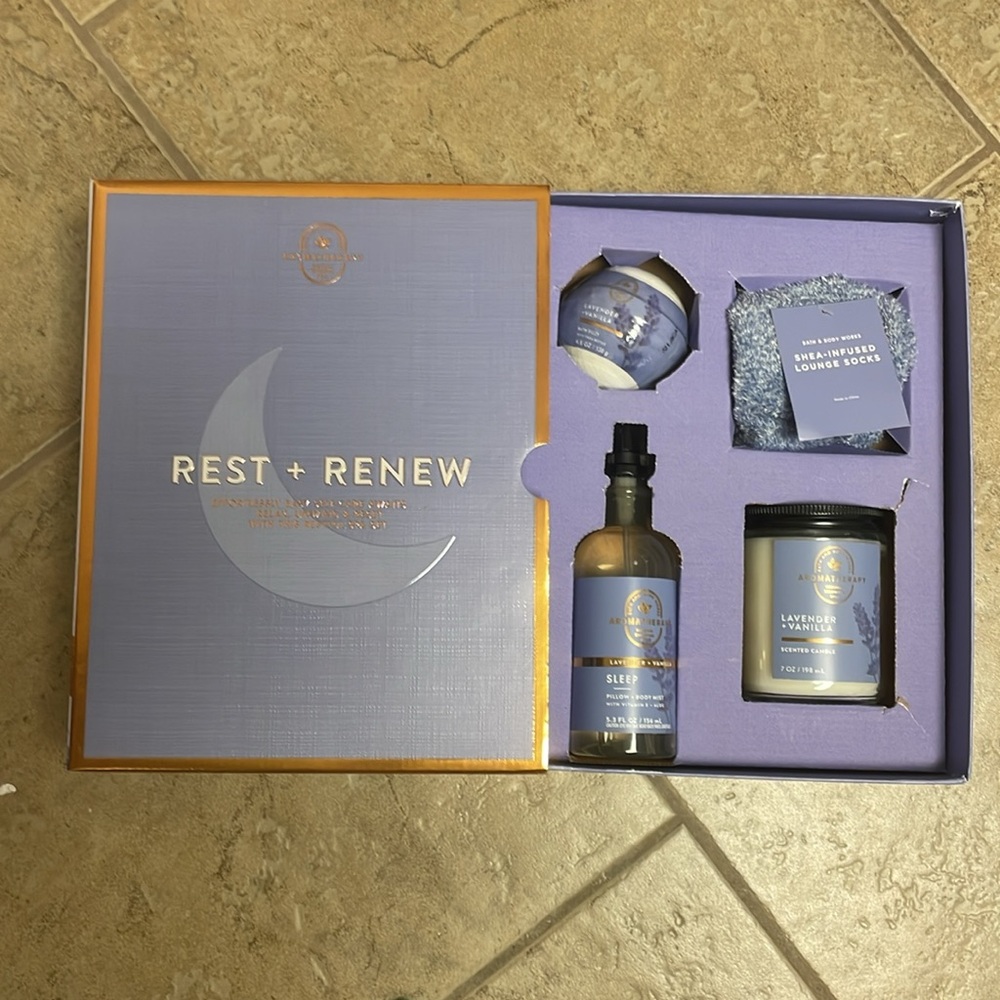 Rest + Renew Bath and Body Works Spa Set